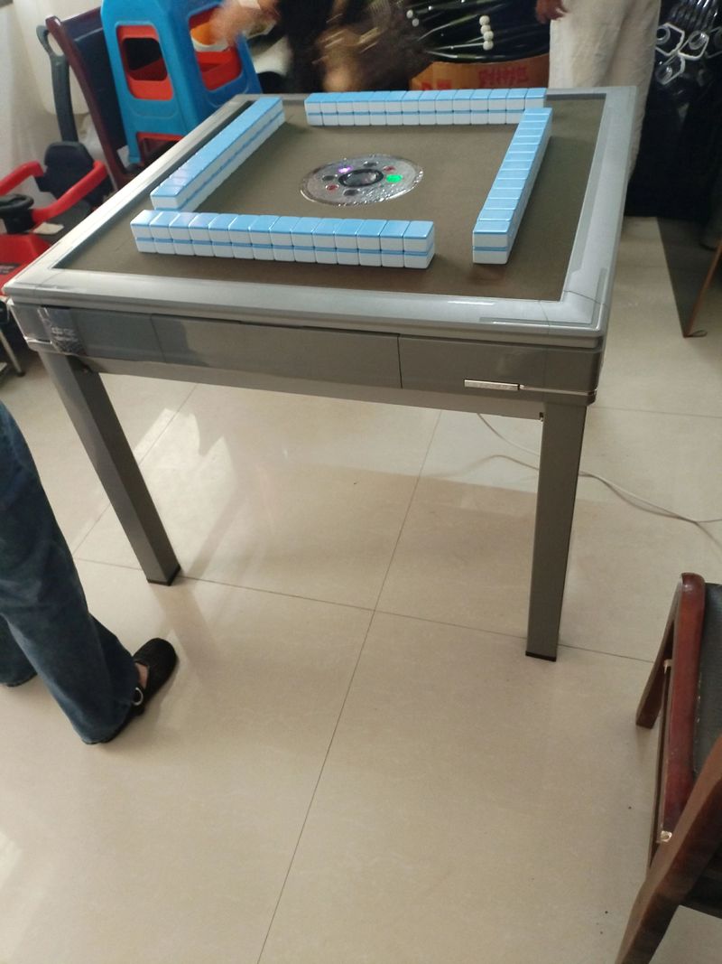 毛生游艺用品店